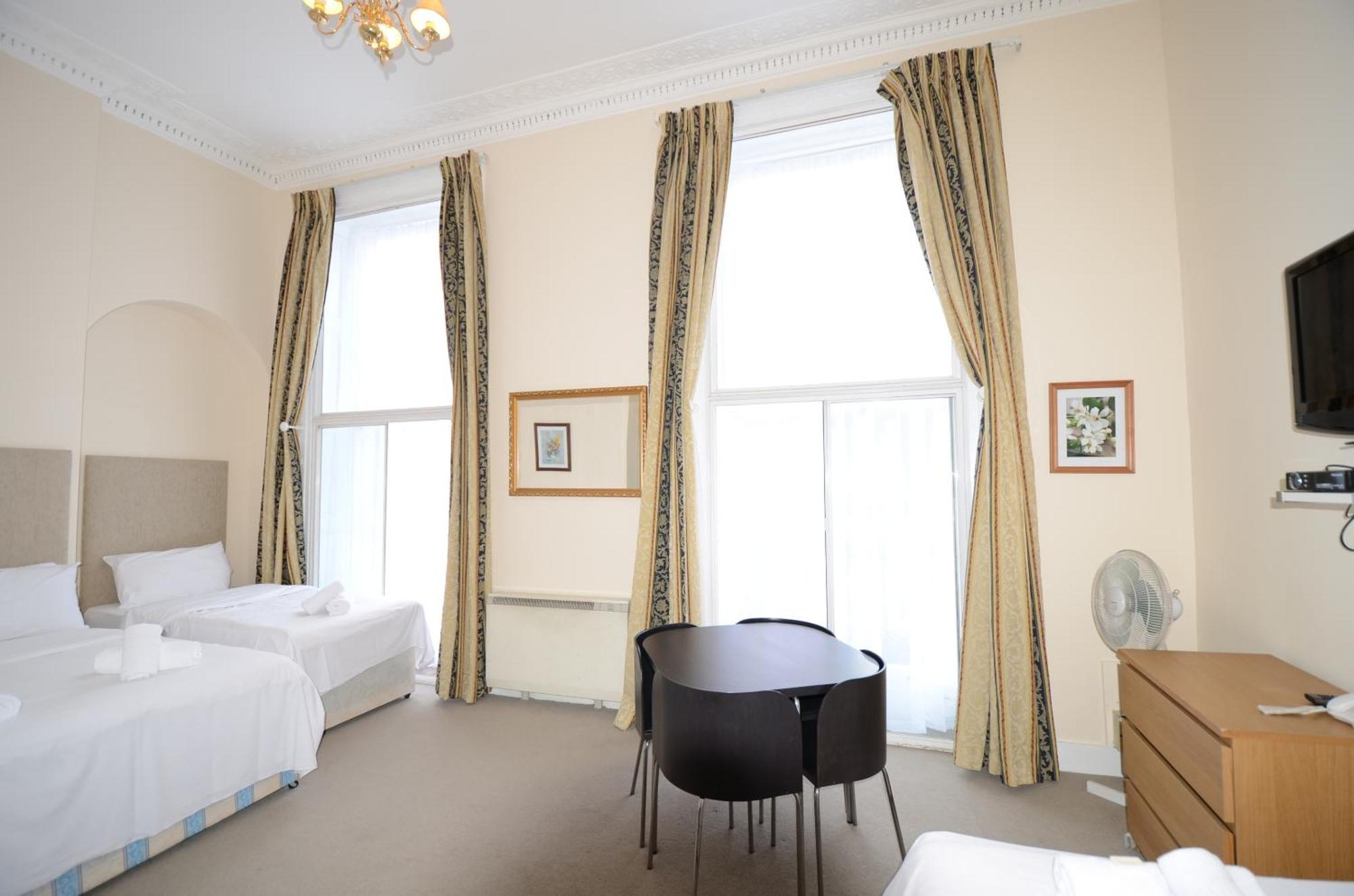 Amber Residence Hotel-Suites Londen Buitenkant foto