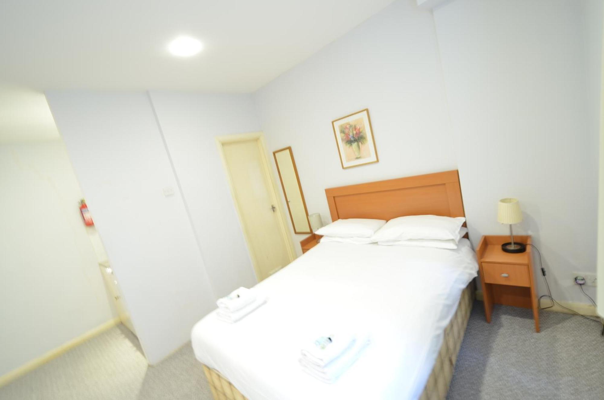 Amber Residence Hotel-Suites Londen Buitenkant foto