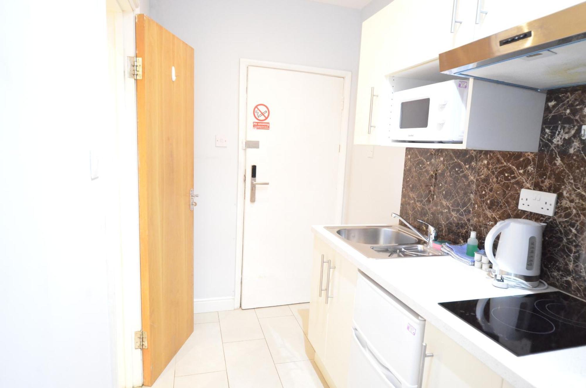 Amber Residence Hotel-Suites Londen Buitenkant foto